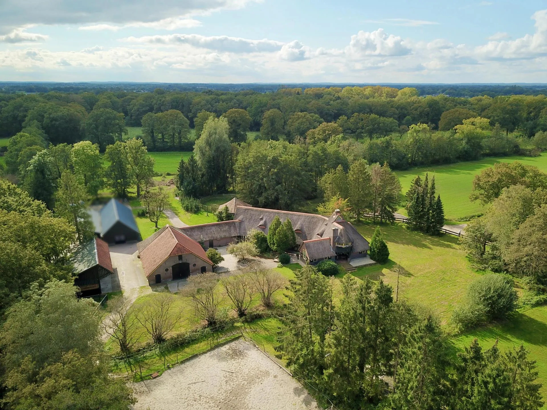 Monumentale Boerderij in Terschuur